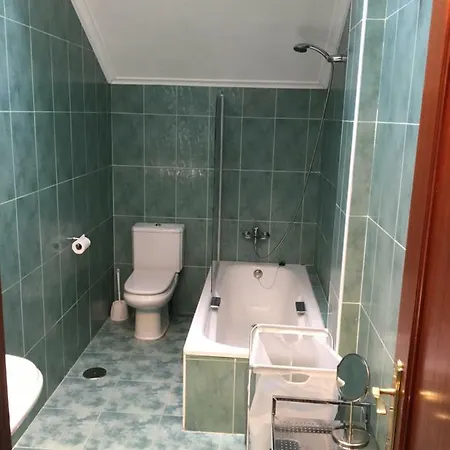 Atico Con Gran Terraza Y 3 Dormitorios * Cabezón de la Sal