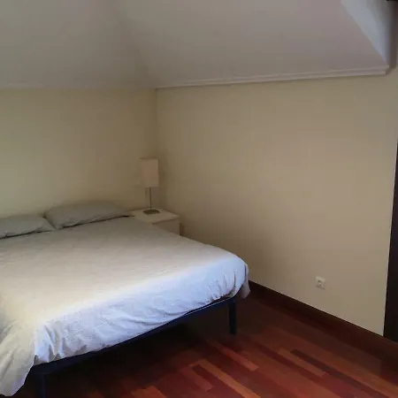 Atico Con Gran Terraza Y 3 Dormitorios Appartement Cabezón de la Sal